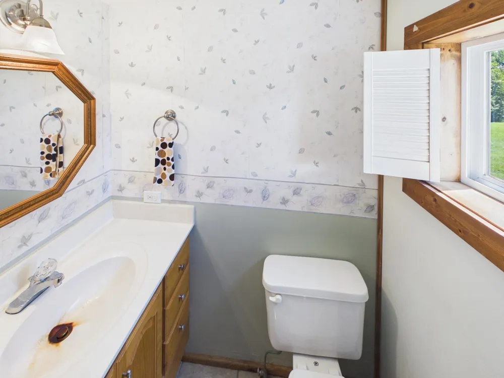 5640 Swede Road Leelanau Township, MI 49670