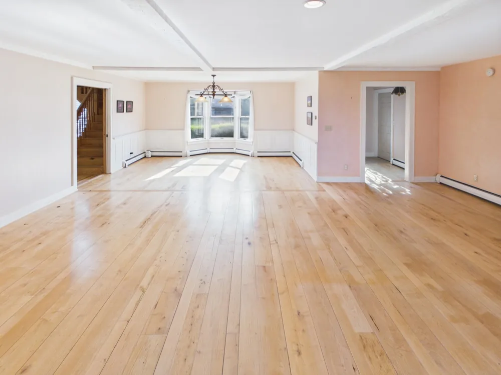 5640 Swede Road Leelanau Township, MI 49670