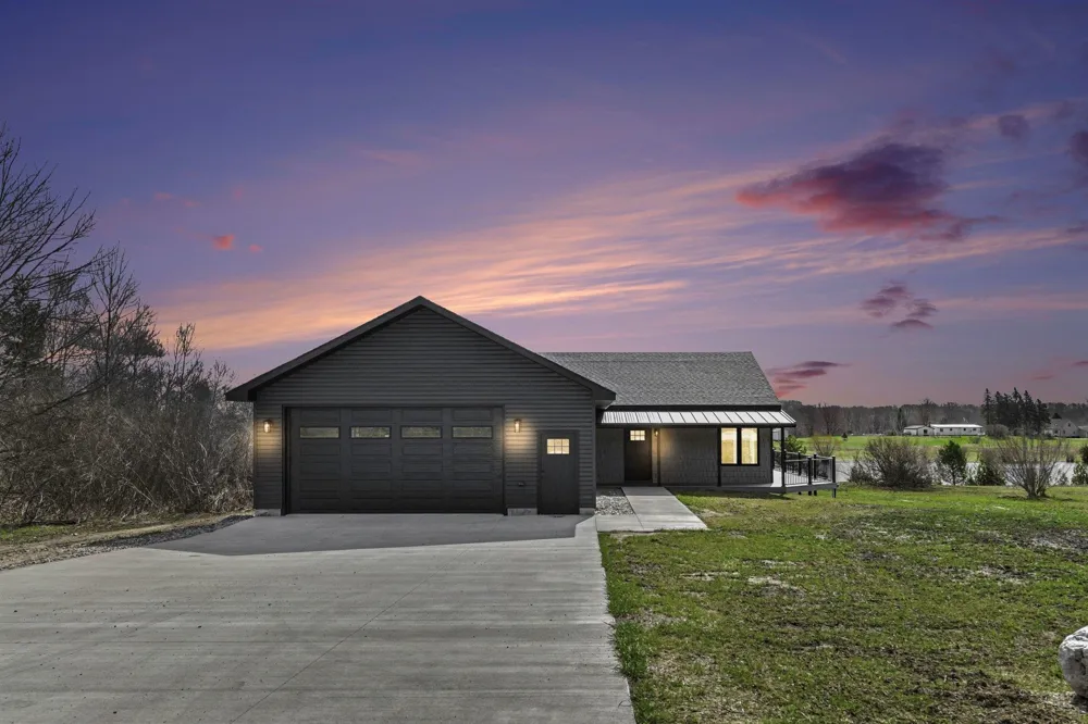 9132 Blue Gill Road Banks Township, MI 49729