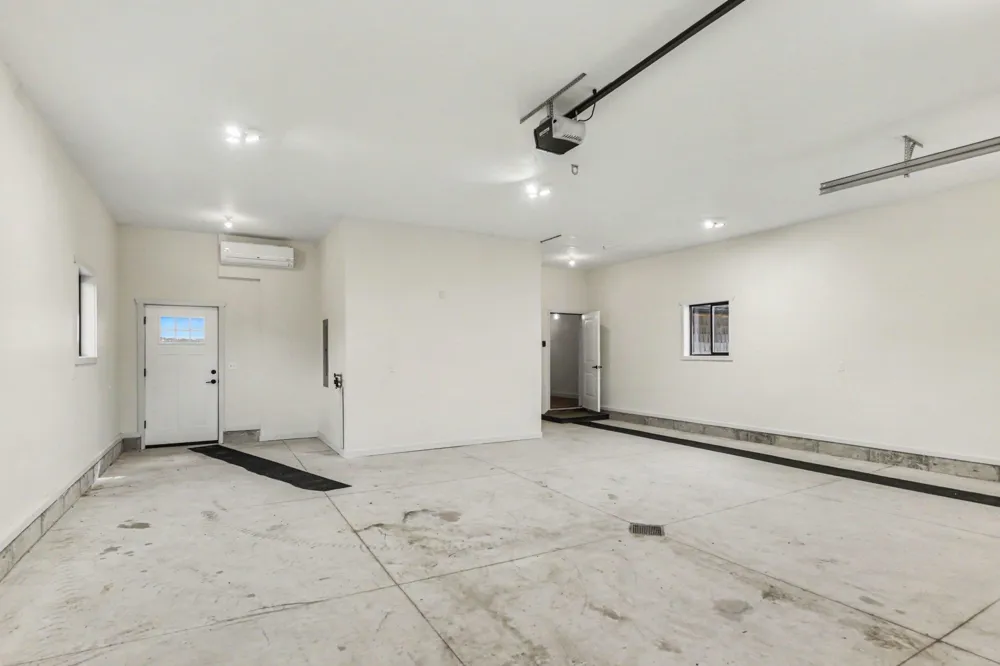 9132 Blue Gill Road Banks Township, MI 49729