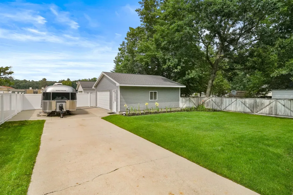917 Carver Street Traverse City City, MI 49686