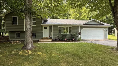 8514 Bent Pine Drive