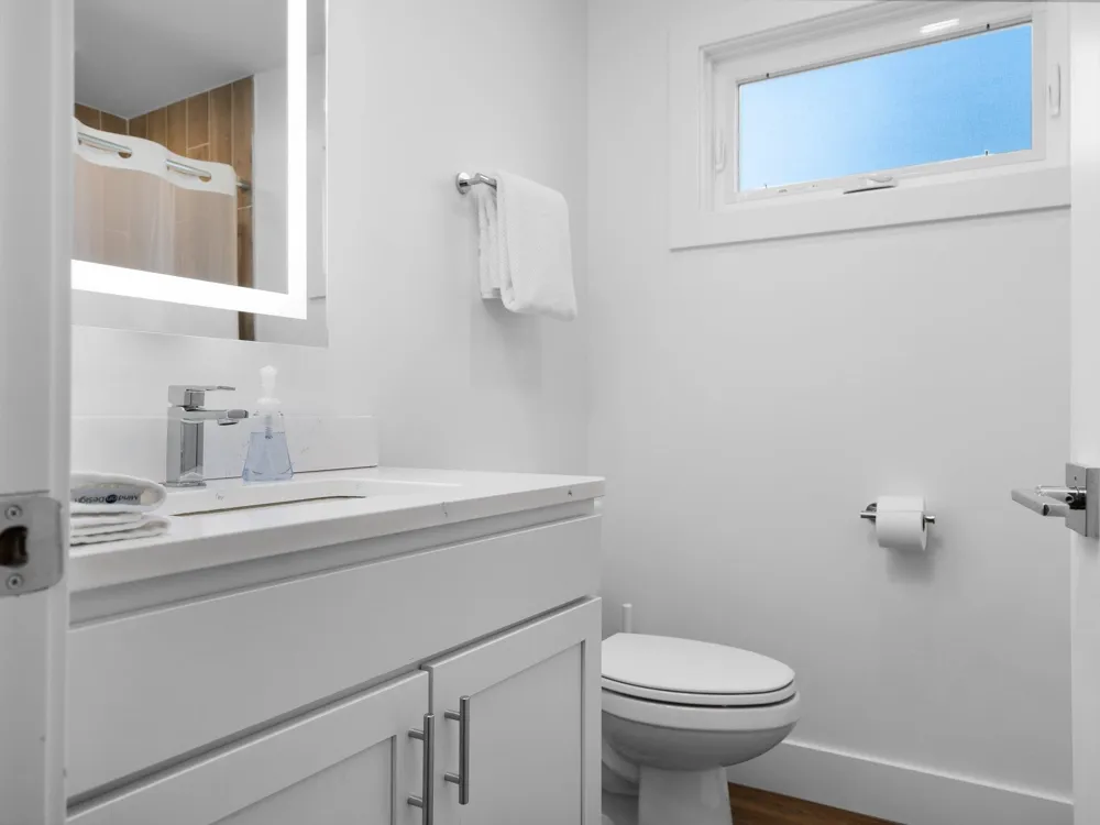 128 W Gillis Street Traverse City City, MI 49684