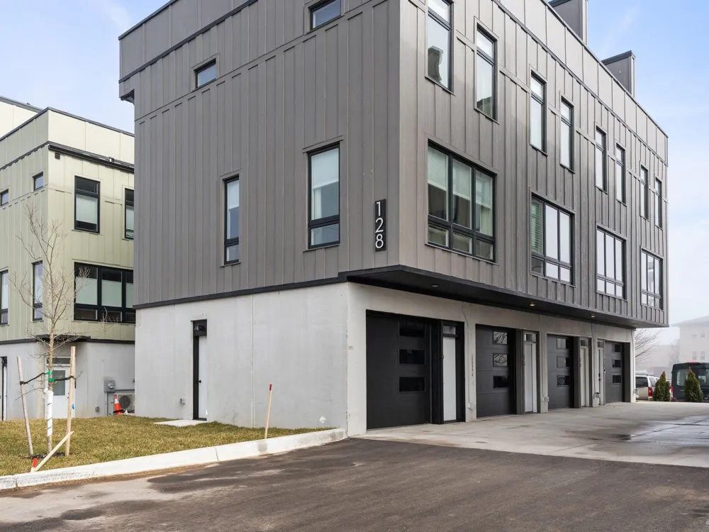 128 W Gillis Street Traverse City City, MI 49684