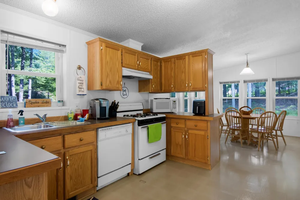 3647 Weber Road East Bay Township, MI 49696