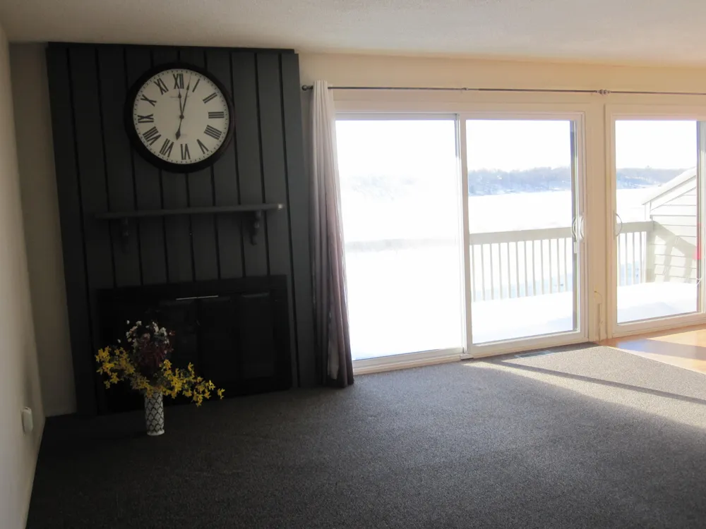 820 Cliffs Drive #306 Ypsilanti Charter Township, MI 48198
