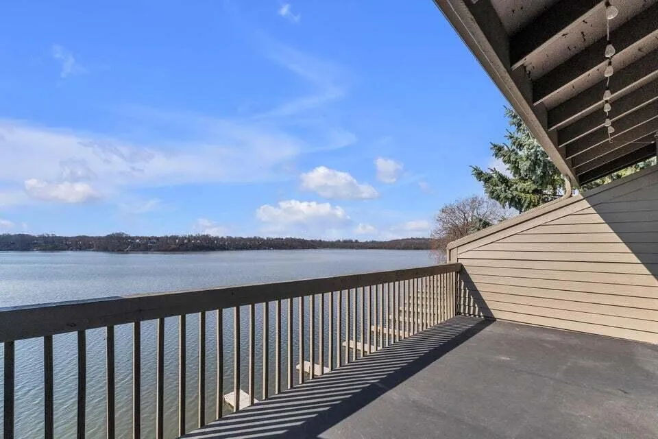 820 Cliffs Drive #306 Ypsilanti Charter Township, MI 48198