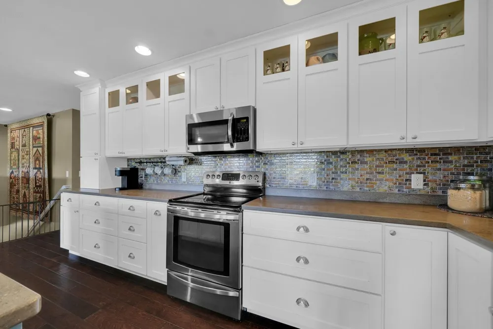 4690 E Houghton Lake Road Aetna Township, MI 49651