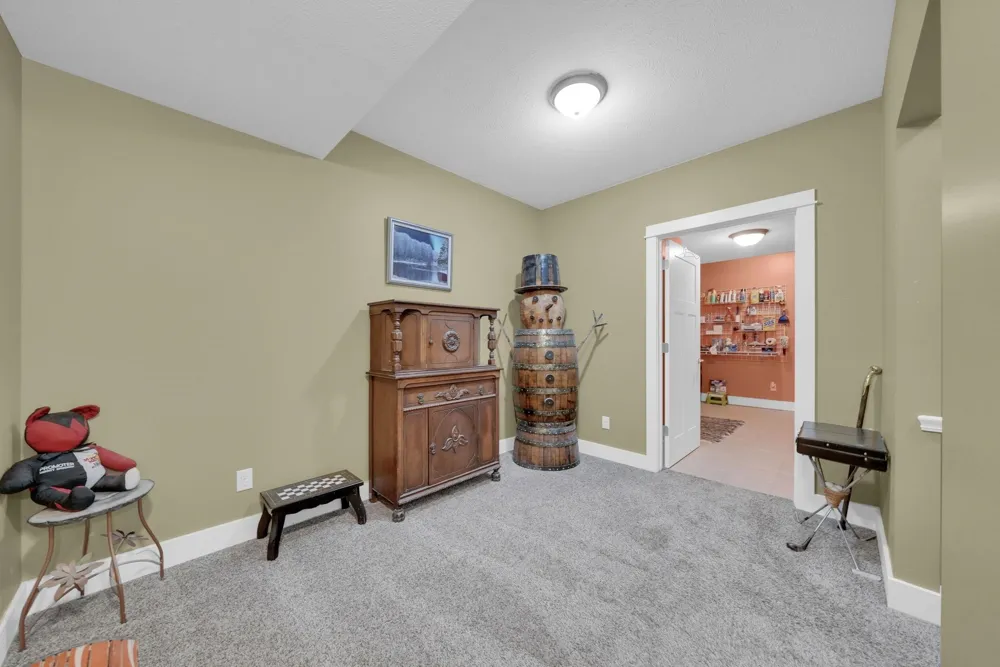 4690 E Houghton Lake Road Aetna Township, MI 49651