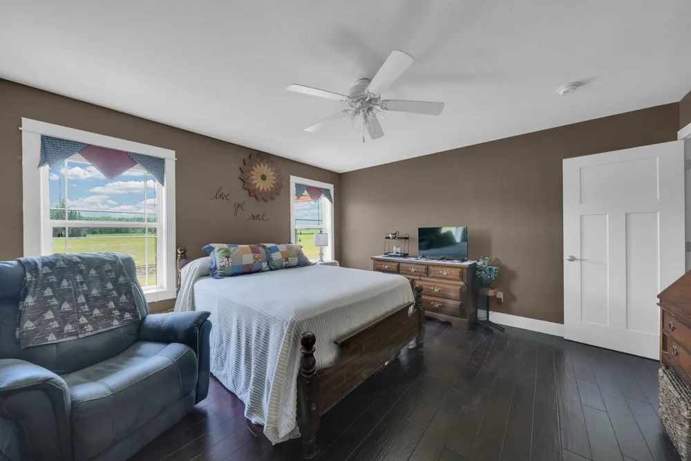 4690 E Houghton Lake Road Aetna Township, MI 49651