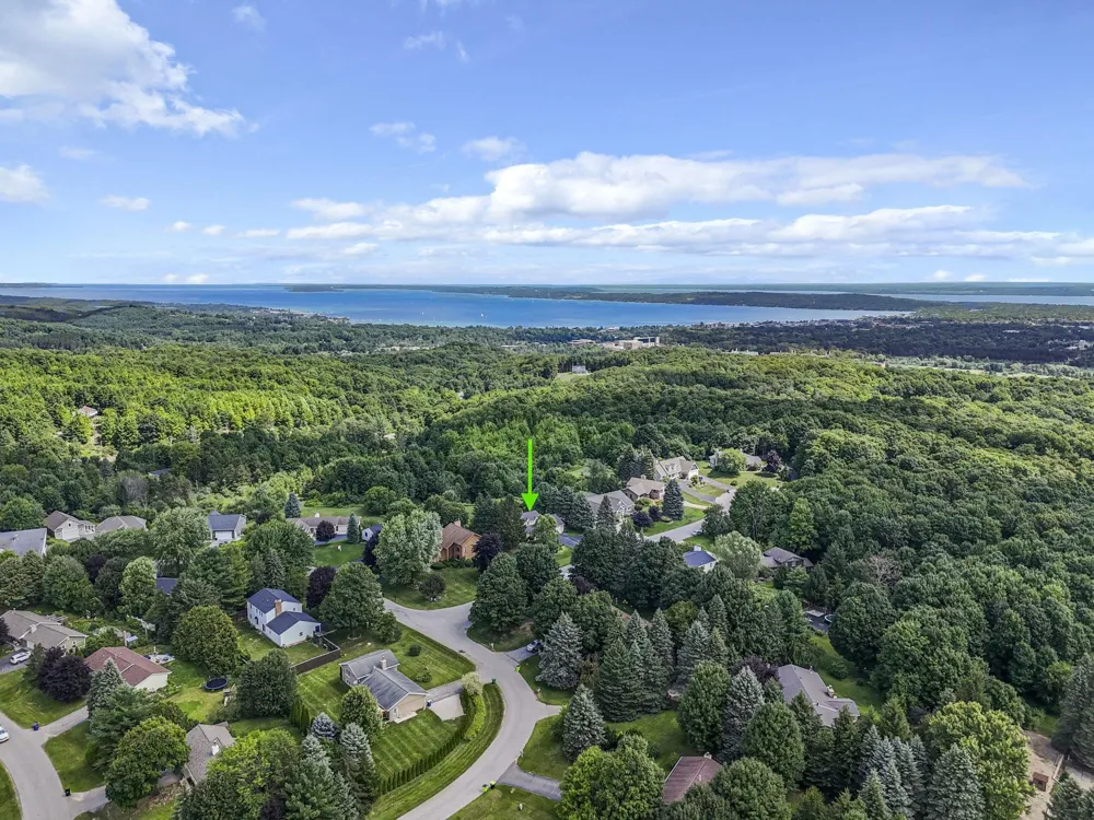 4356 Carlson Drive Garfield Charter Township, MI 49684