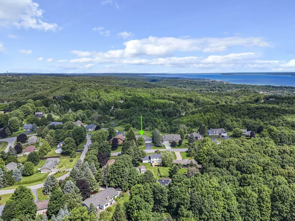 4356 Carlson Drive Garfield Charter Township, MI 49684