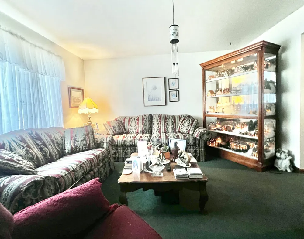 445 Mansfield Drive Lapeer, MI 48446