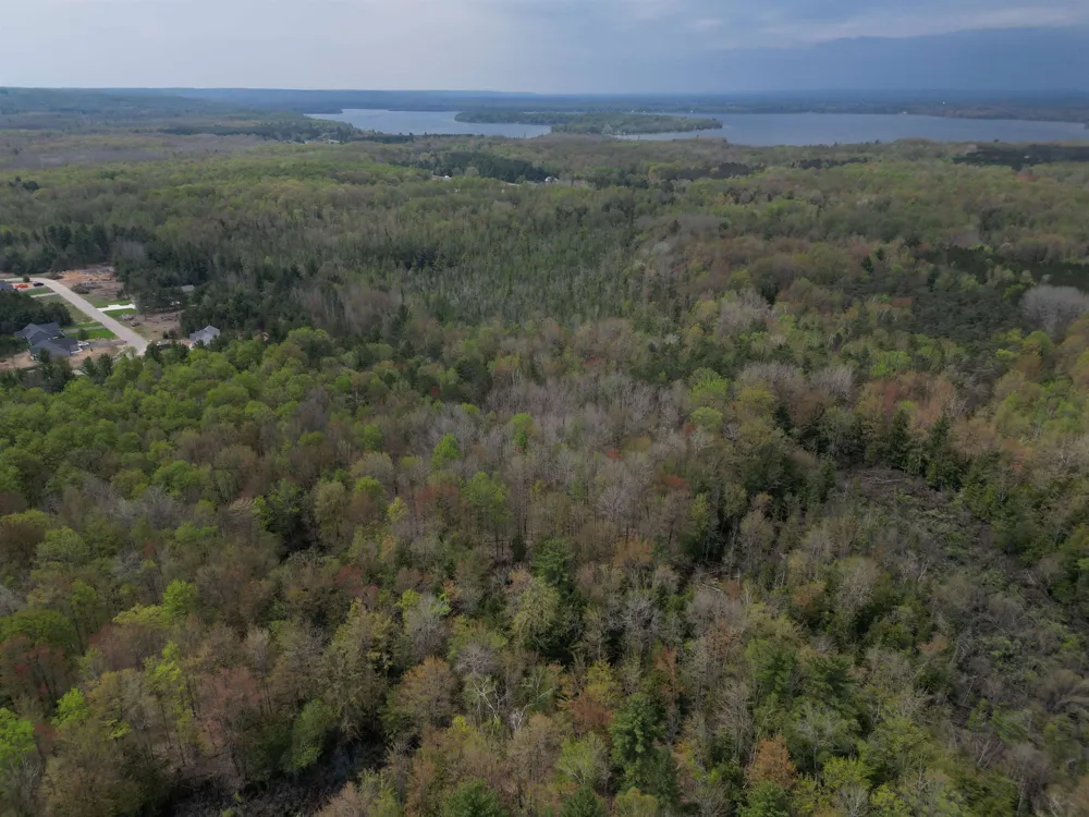 6639 Fall Road Green Lake Township, MI 49637