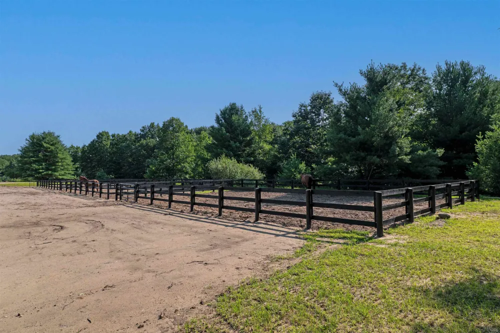 7638 Skegemog Point Road Whitewater Township, MI 49690