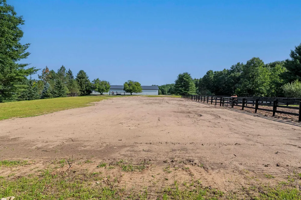 7638 Skegemog Point Road Whitewater Township, MI 49690