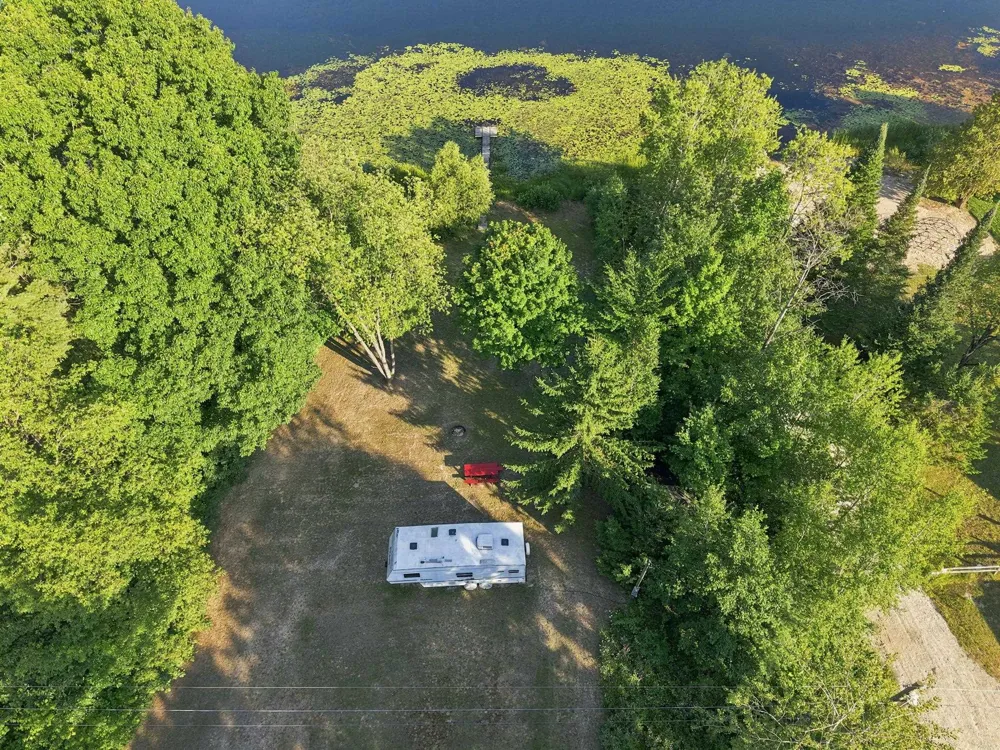 21211 Northcrest Drive Osceola Township, MI 49688