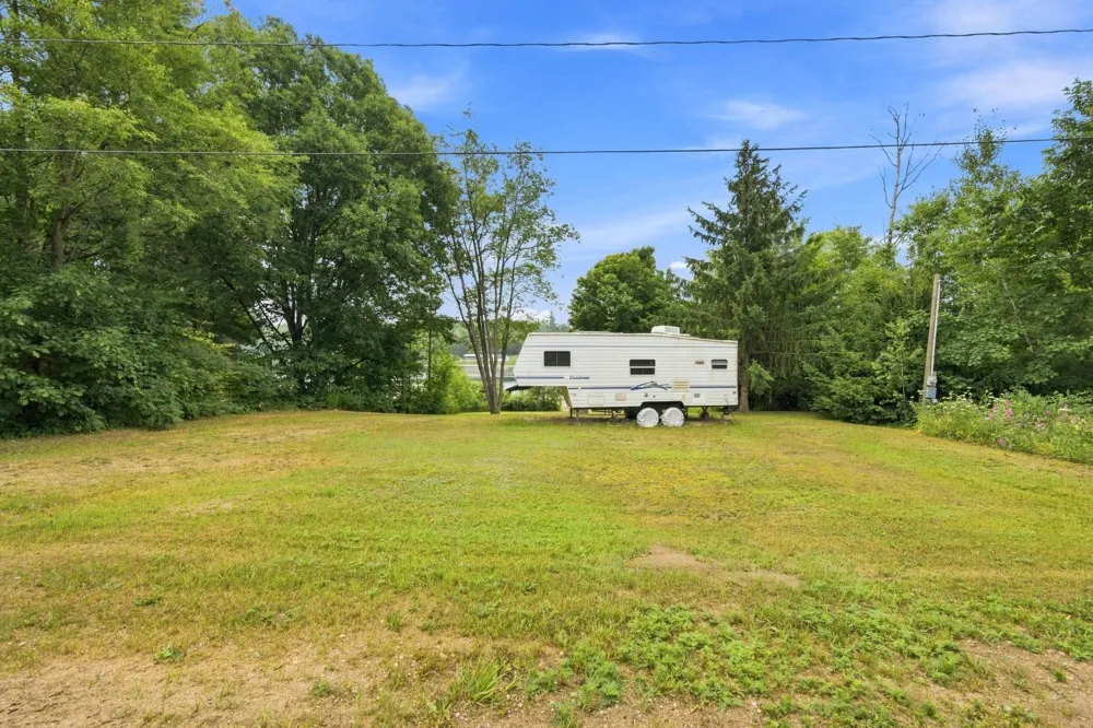 21211 Northcrest Drive Osceola Township, MI 49688