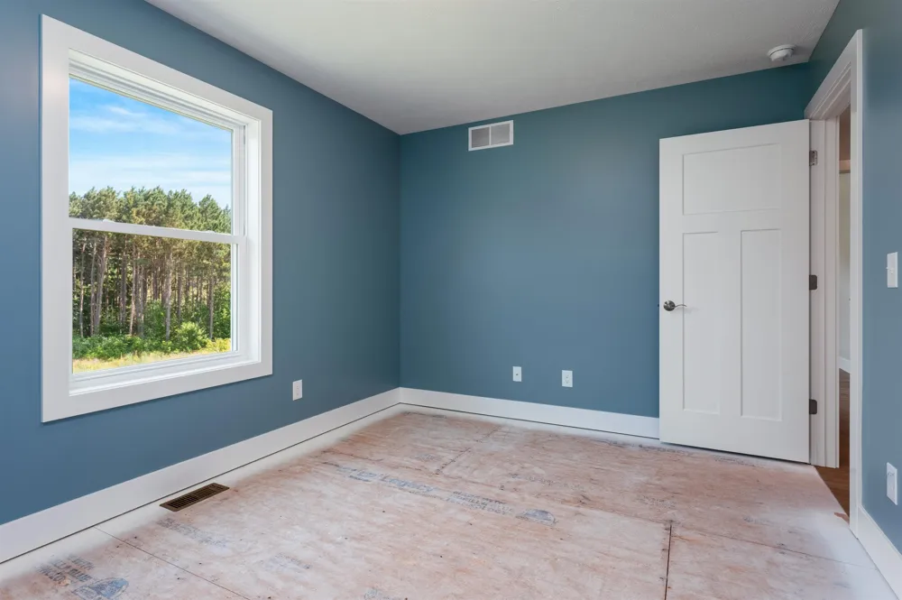 862 Coyote Lane East Bay Township, MI 49696