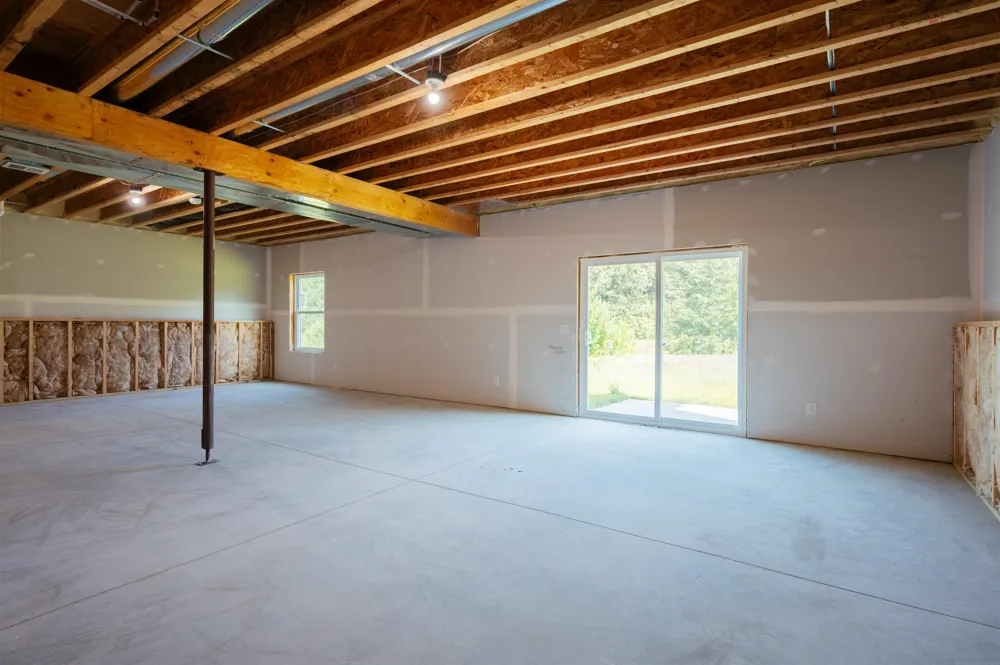 862 Coyote Lane East Bay Township, MI 49696
