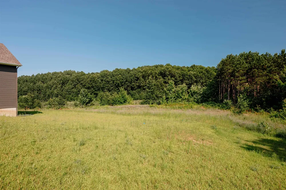 862 Coyote Lane East Bay Township, MI 49696