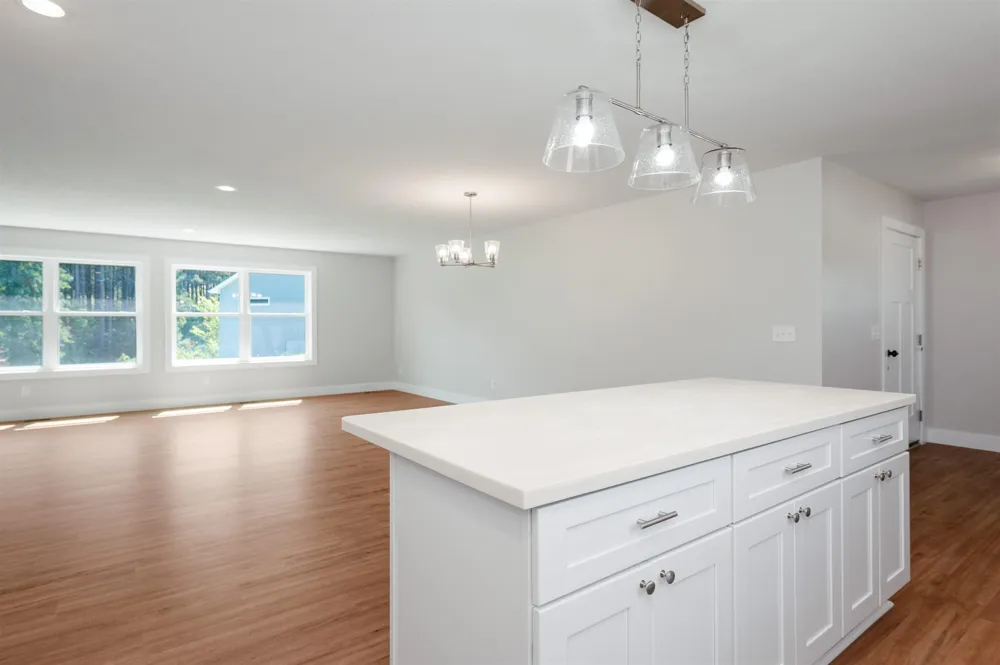 862 Coyote Lane East Bay Township, MI 49696