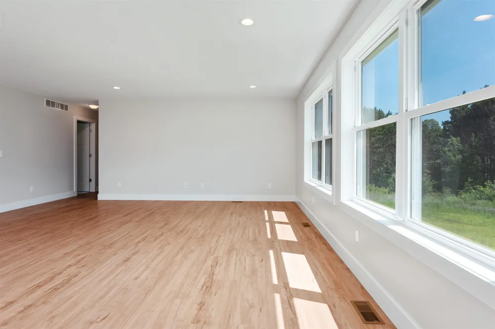862 Coyote Lane East Bay Township, MI 49696