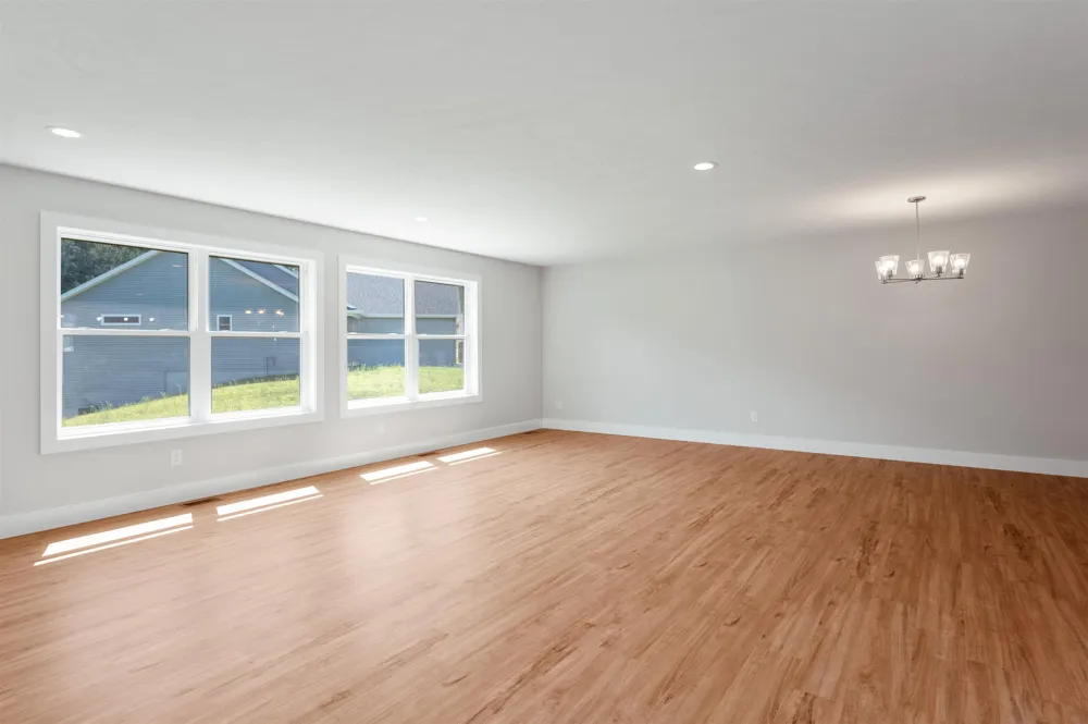862 Coyote Lane East Bay Township, MI 49696