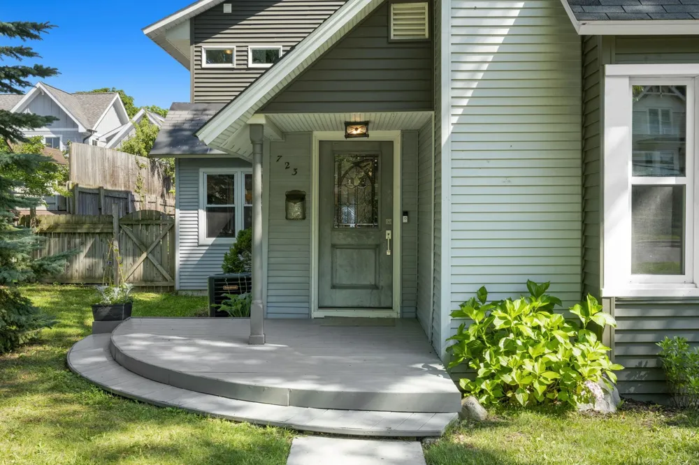723 Washington Street Traverse City City, MI 49686