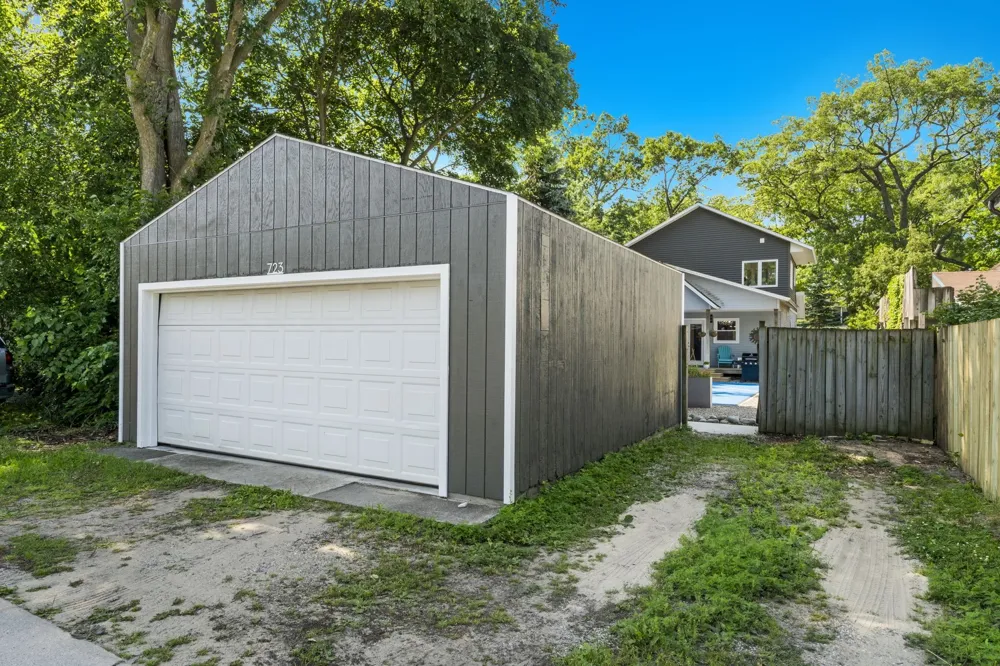 723 Washington Street Traverse City City, MI 49686