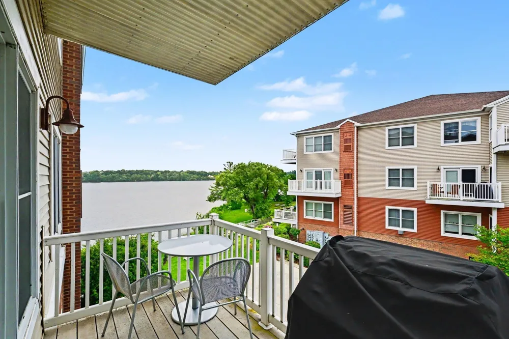 1011 Lake Ridge Drive Traverse City City, MI 49684