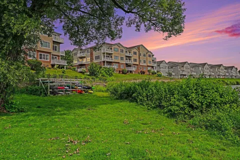 1011 Lake Ridge Drive