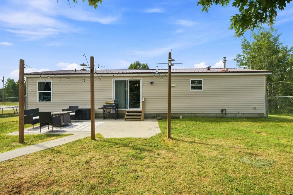 6184 Gonyer Springfield Township, MI 49633