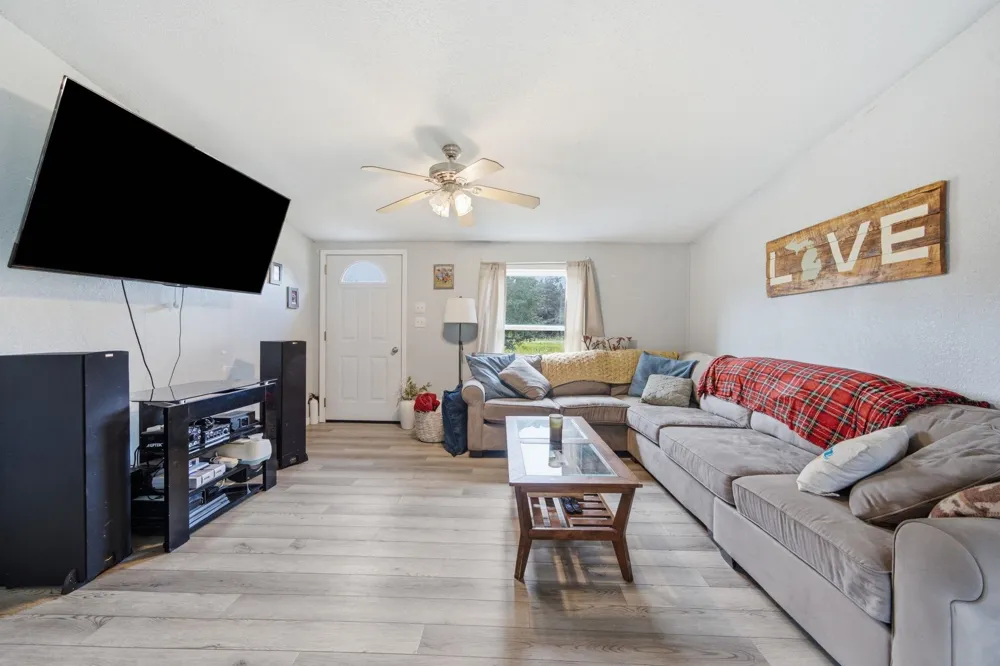 6184 Gonyer Springfield Township, MI 49633