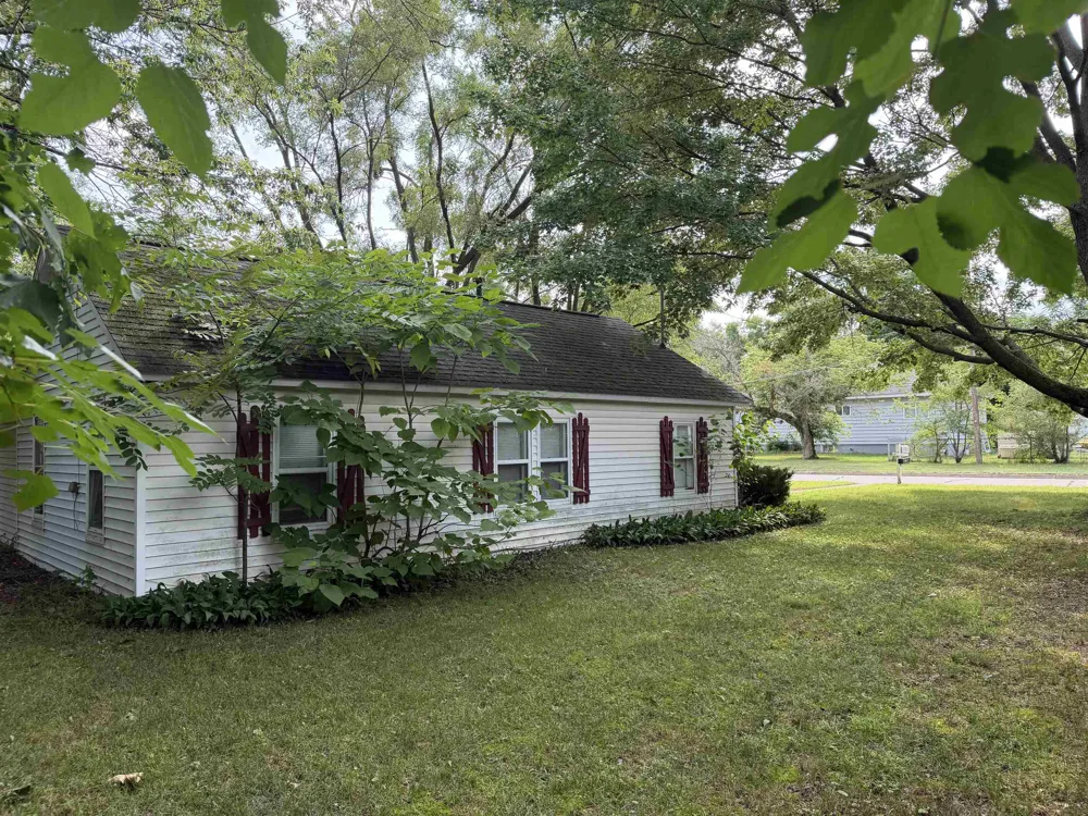 405 S Maxwell Street Mt Pleasant City, MI 48858