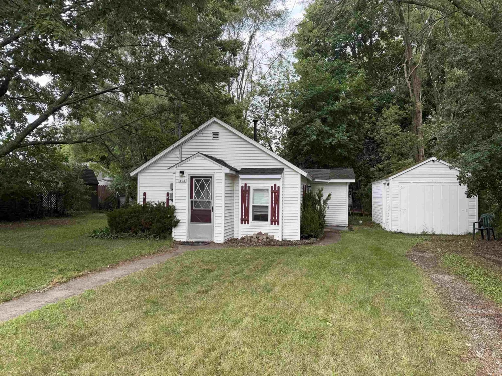 405 S Maxwell Street Mt Pleasant City, MI 48858