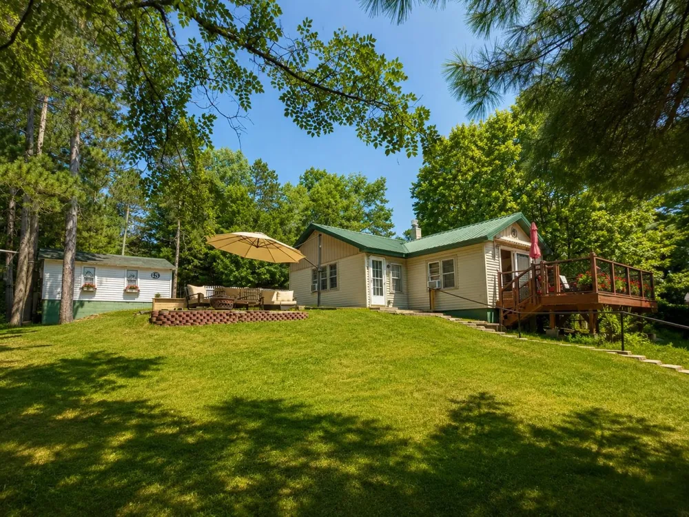 4608 Avery Drive East Bay Township, MI 49696