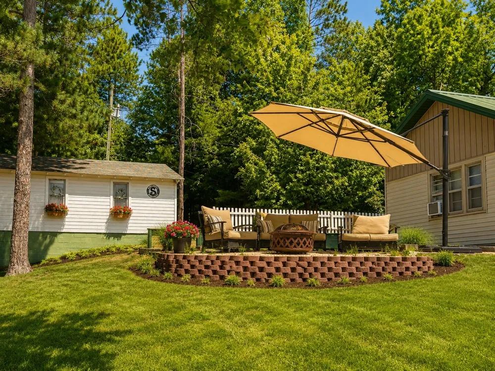 4608 Avery Drive East Bay Township, MI 49696