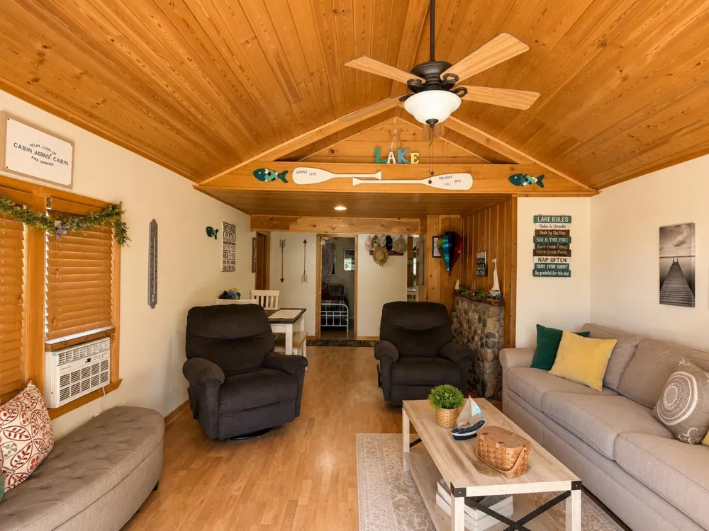 4608 Avery Drive East Bay Township, MI 49696