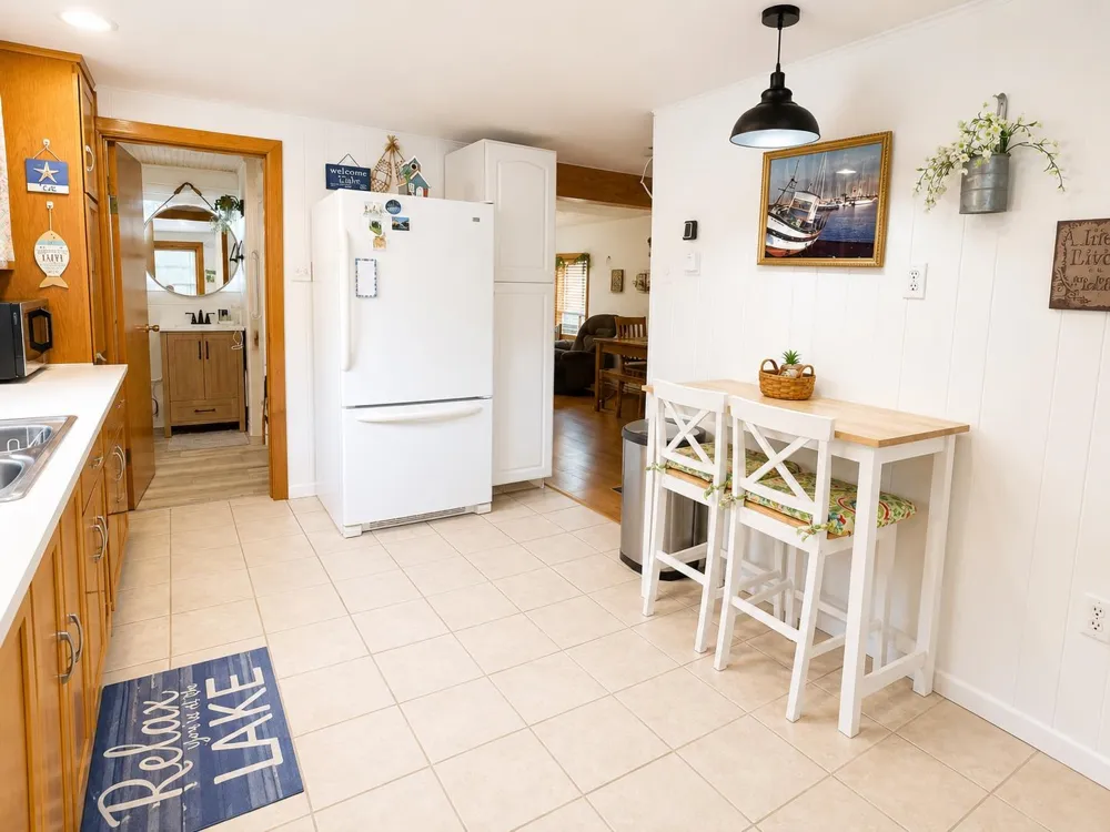 4608 Avery Drive East Bay Township, MI 49696