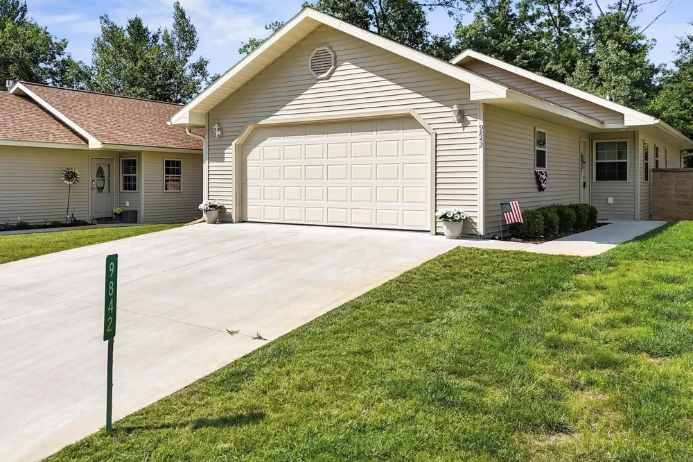 9842 Deer Track Court Green Lake Township, MI 49643
