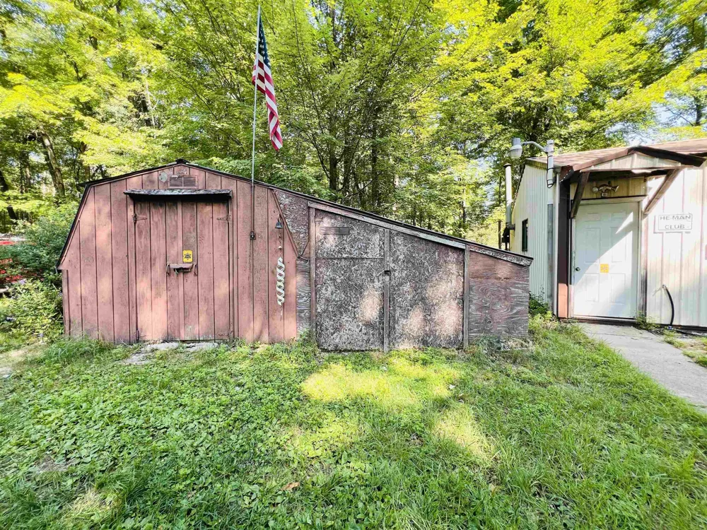 9401 House Trail Winterfield Township, MI 49665
