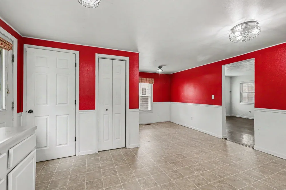 238 W Main Street Milan City, MI 48160