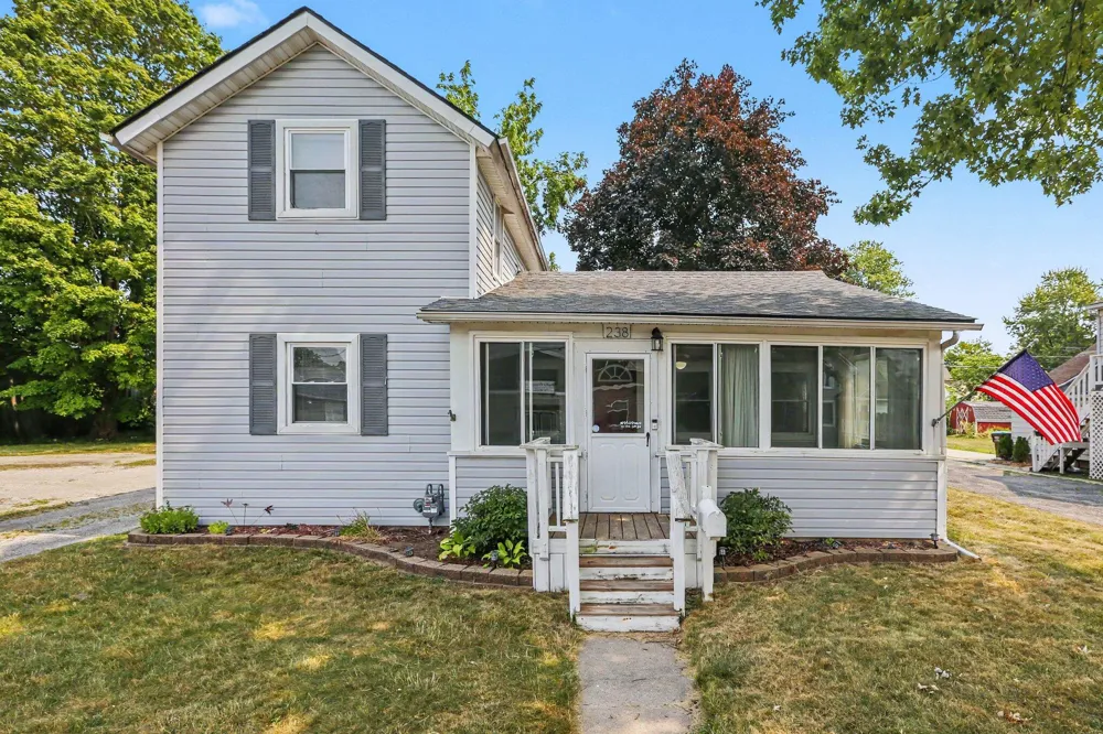 238 W Main Street Milan City, MI 48160