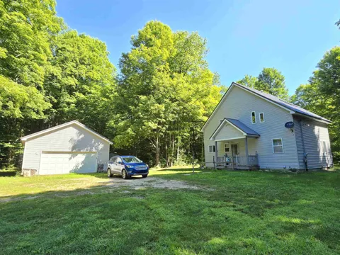 3878 Vista Valley Trail