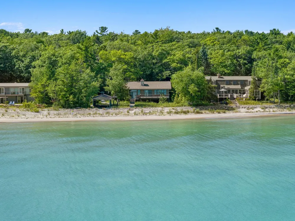 12960 Forest Beach Leelanau Township, MI 49670