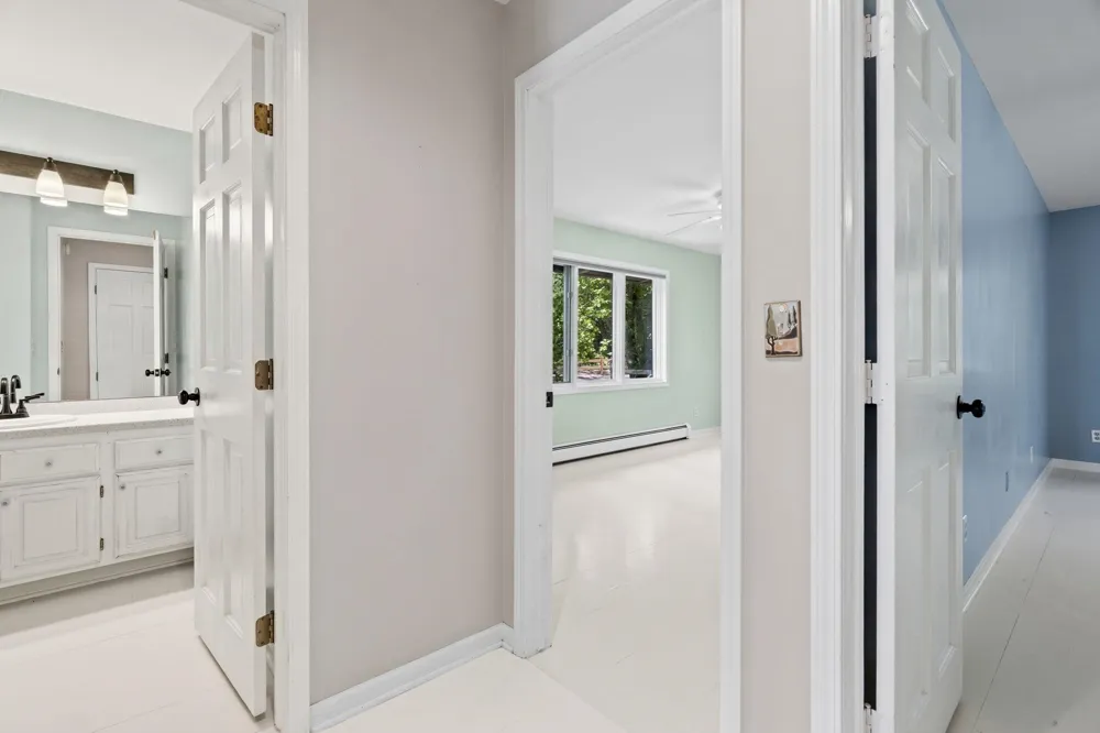 12960 Forest Beach Leelanau Township, MI 49670