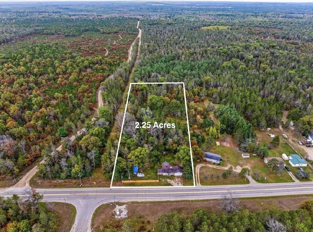 2948 E Michigan Highway Roscommon Township, MI 48653