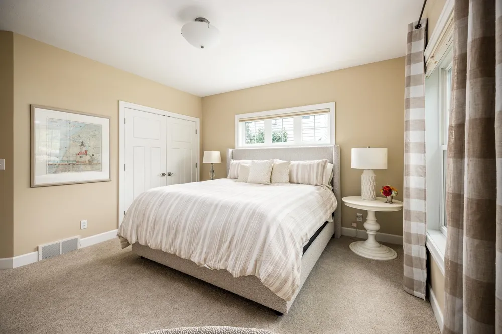 10743 Shrewbury Street Traverse City City, MI 49684
