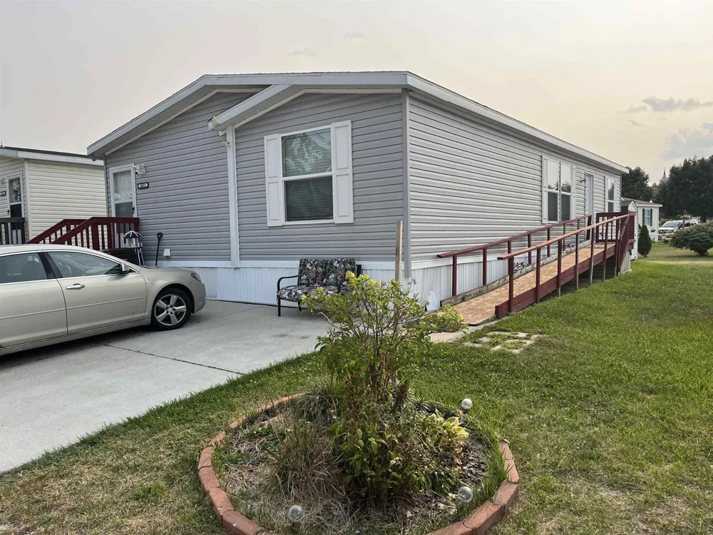 1012 Union Union Charter Township, MI 48858